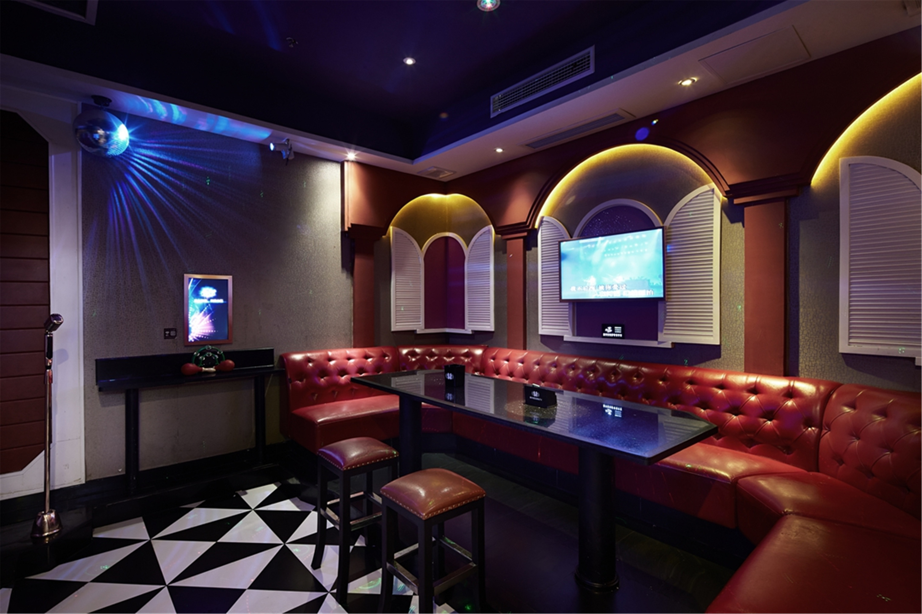 現代工業風KTV裝修設計-第1張圖片-上海古都建筑設計集團 現代工業風KTV裝修設計-第1張圖片-上海古都建筑設計集團